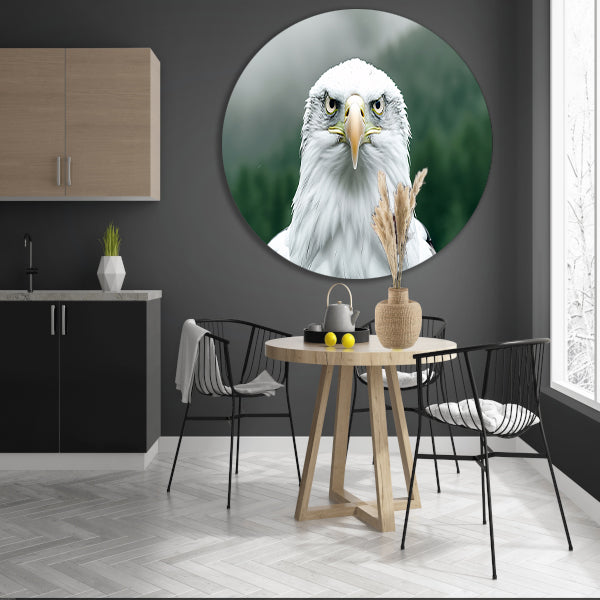 Majestueuze adelaar in mistig bos aluminium muurcirkel