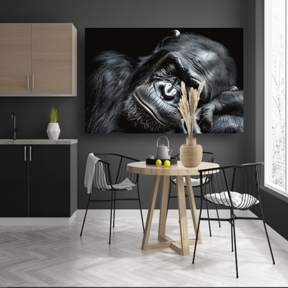 De stille contemplatie van een gorilla poster