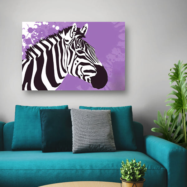 Zebra op een paarse abstracte achtergrond poster