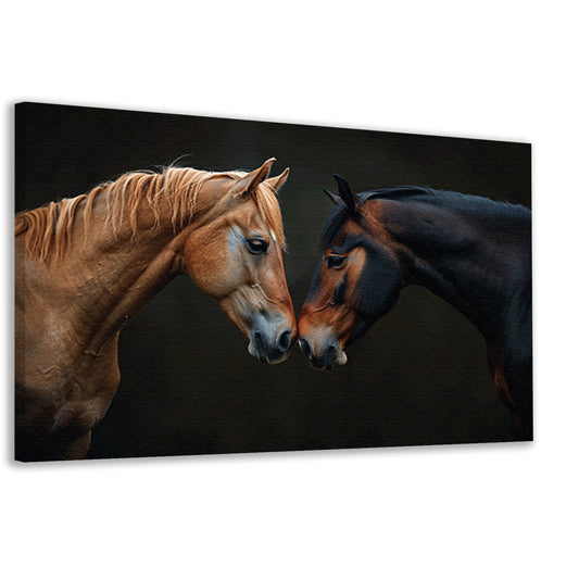 Twee paarden in donkere omgeving canvas