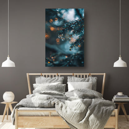 Glinsterende dauwdruppels op dennentak canvas