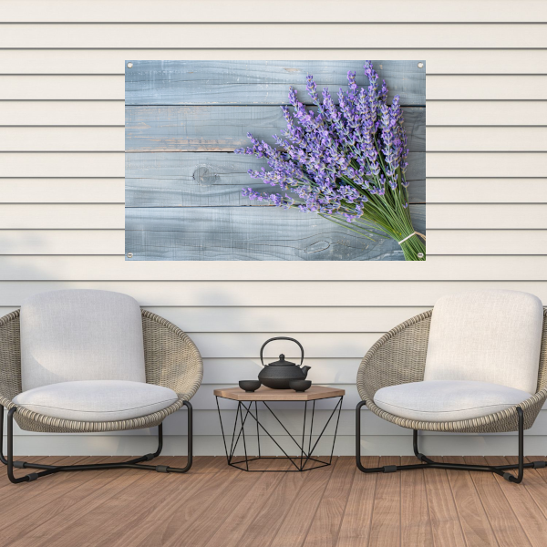 Lavendel op houten tafel tuinposter