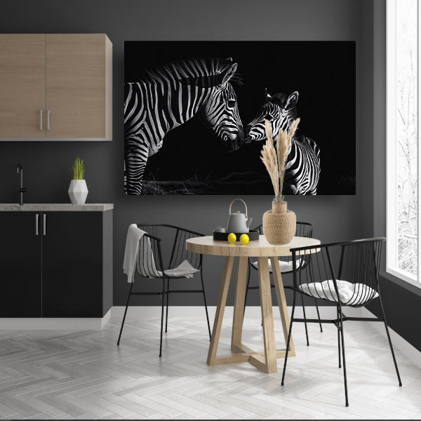 Zebra moeder en veulen in zwart-wit poster