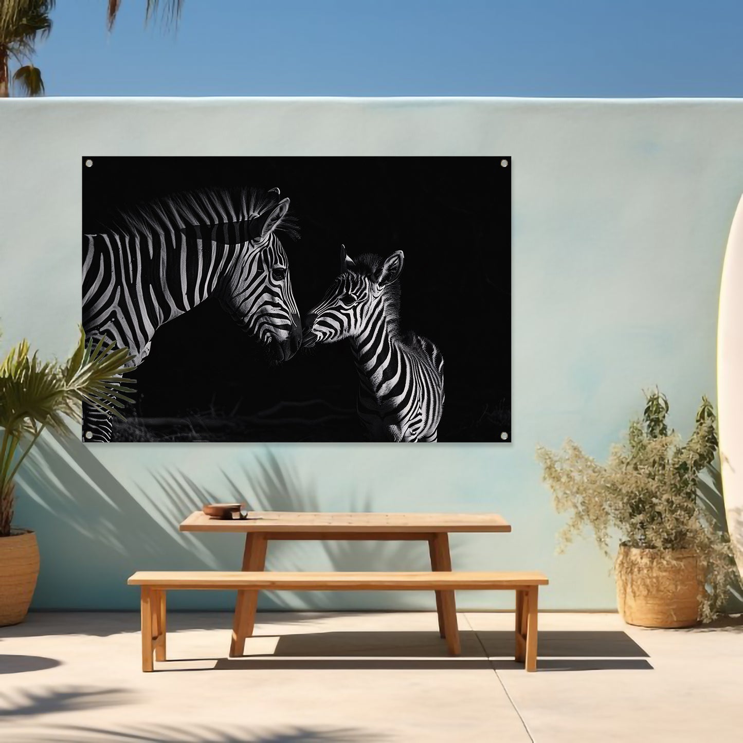 Zebra moeder en veulen in zwart-wit tuinposter