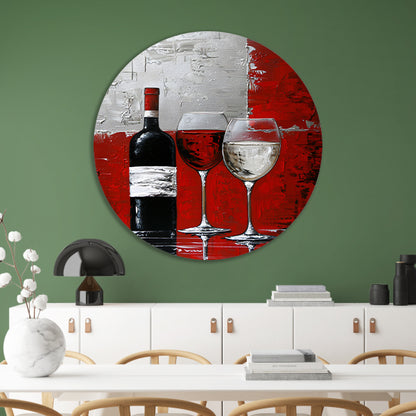 Abstract schilderij van wijnfles en glazen aluminium muurcirkel