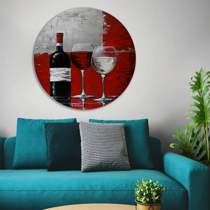 Abstract schilderij van wijnfles en glazen aluminium muurcirkel
