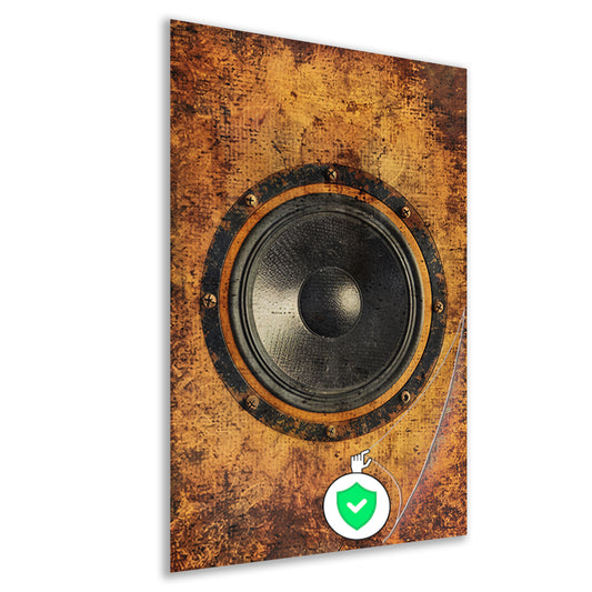 Abstract speaker op verweerde houten achtergrond poster
