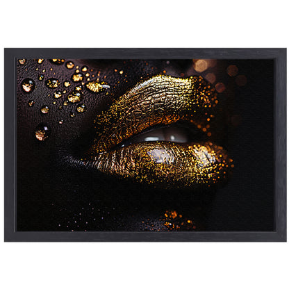 Gouden lippen in een oase van donker contrast canvas met baklijst