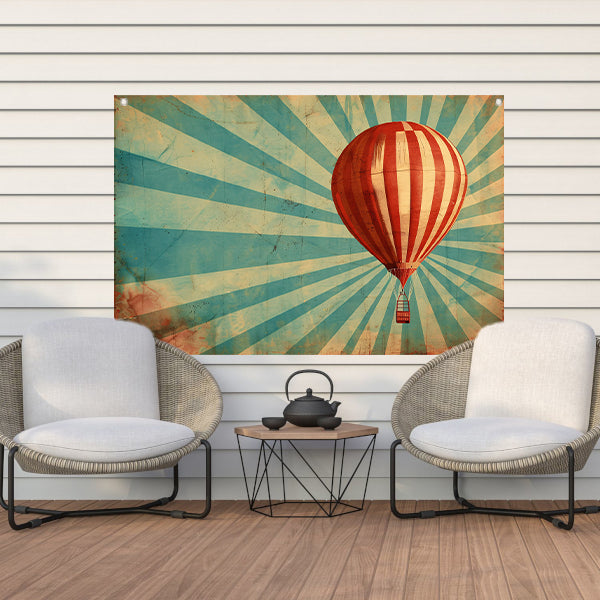 Vintage luchtballon met dynamische stralen tuinposter