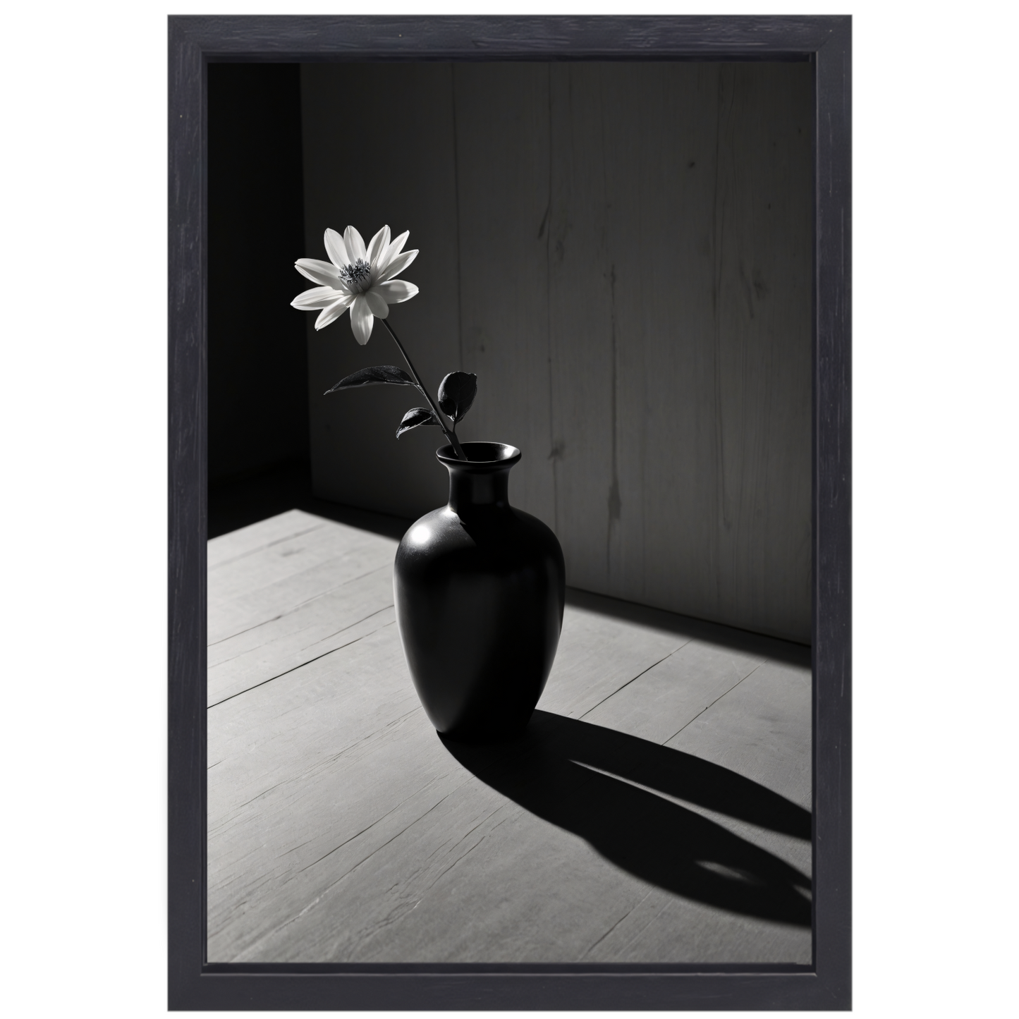 Een stilleven met bloem en schaduwen canvas met baklijst