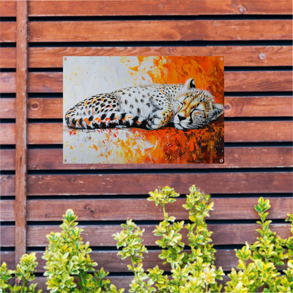Slapende cheeta met kleurrijke oranje achtergrond tuinposter