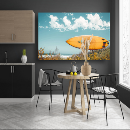 Minimalistische surfplank op het strand canvas
