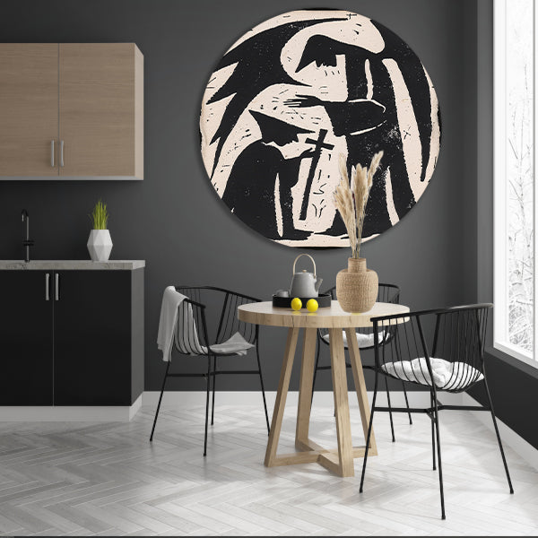 Engelachtige figuur met knielende gestalte aluminium muurcirkel
