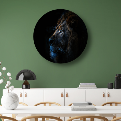 De stille majesteit van de nachtelijke leeuw forex muurcirkel