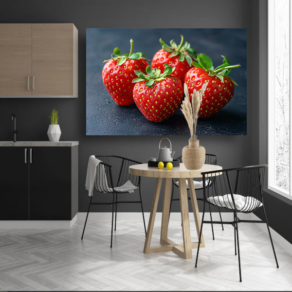 Klassiek aardbeien op tafel canvas met baklijst