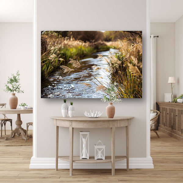 Kabbelende beek in herfstlandschap acrylglas