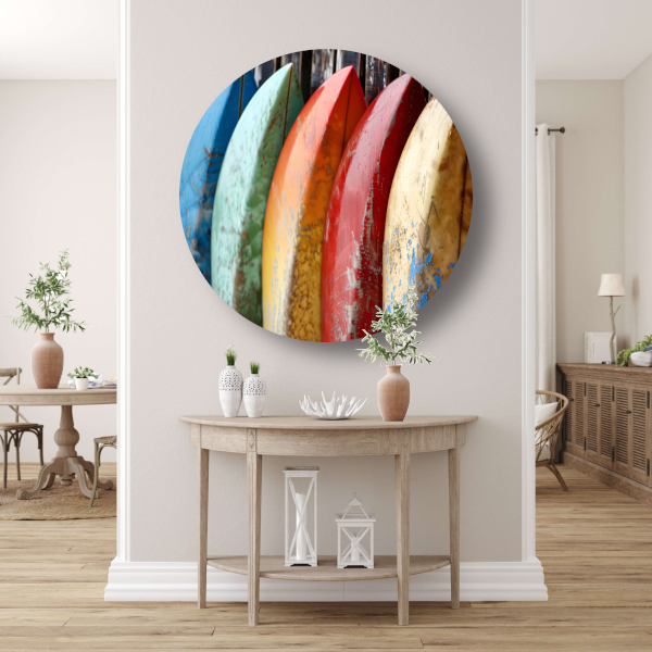 Kleurrijke surfboards tegen muur aluminium muurcirkel