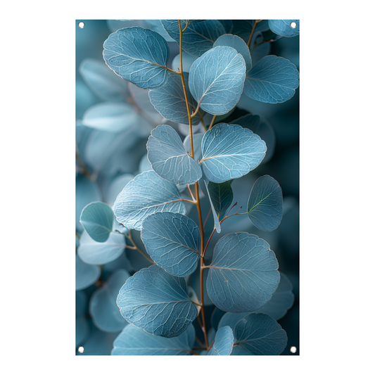 Minimalistische Weergave van Blauwe Eucalyptus Bladeren tuinposter