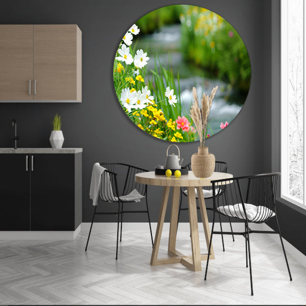 Bloemen langs een rustig beekje aluminium muurcirkel