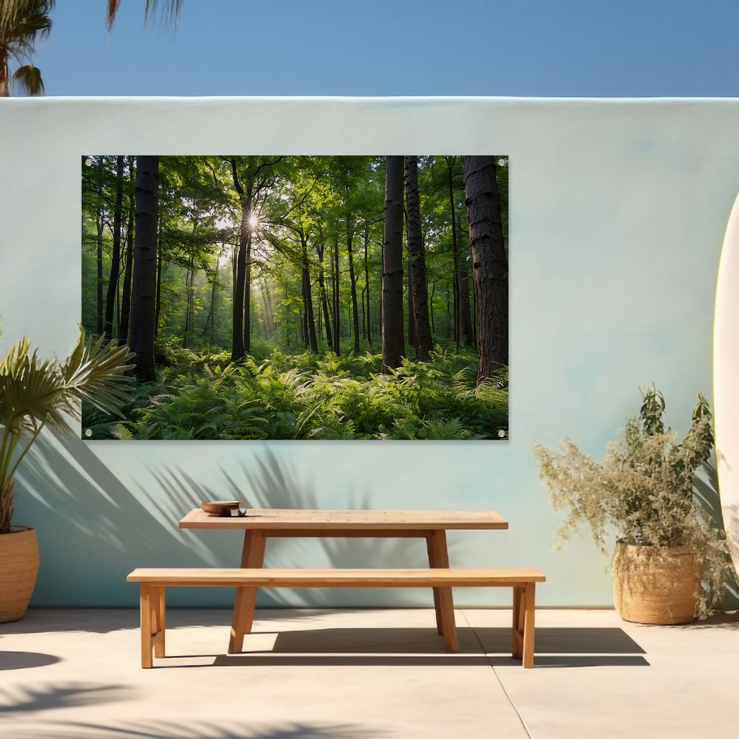 Zonnestralen door zomers groen bos tuinposter